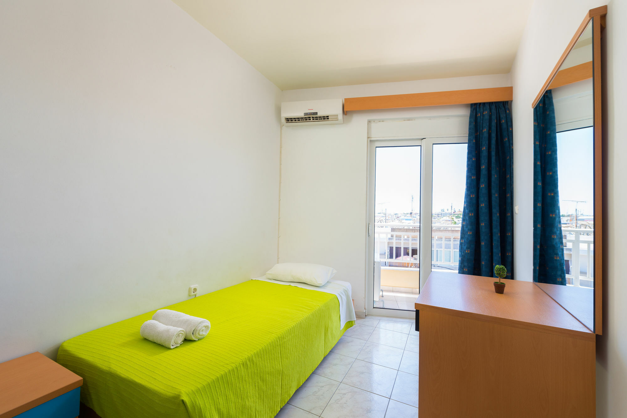 Yiannis Apartments Rhodes City Εξωτερικό φωτογραφία